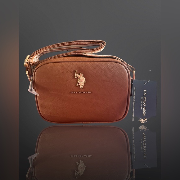 U.S Polo Assn. Classic Zip Crossbody Bag , Color Tan, perf for an everyday wear. - Picture 1 of 5